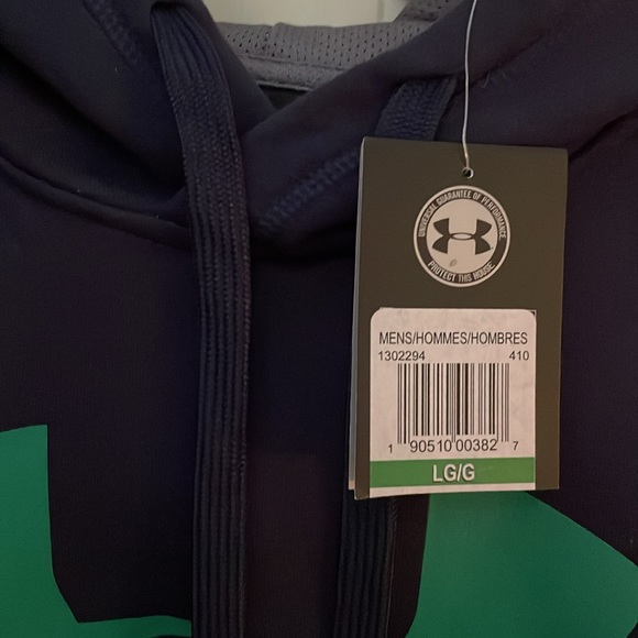 Dark blue, Under Armour sweatshirt with green insignia on the chest. Size large - Picture 4 of 4